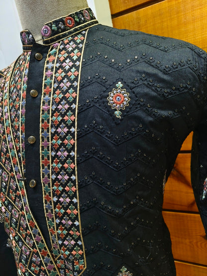 Raat Embroidery Kurta Set | Waak