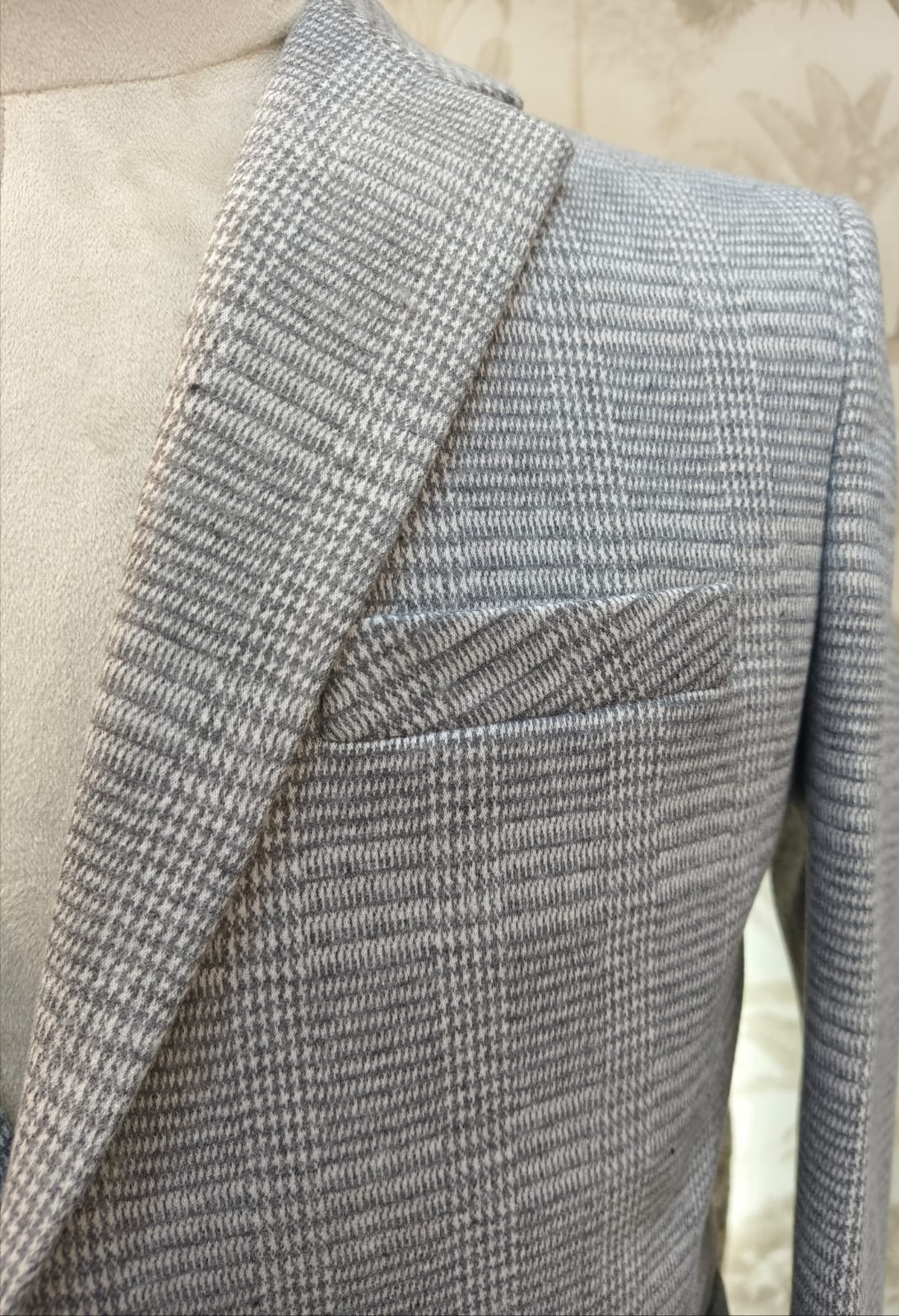 LuxeKnit Smooth Blazer - Grey | Waak