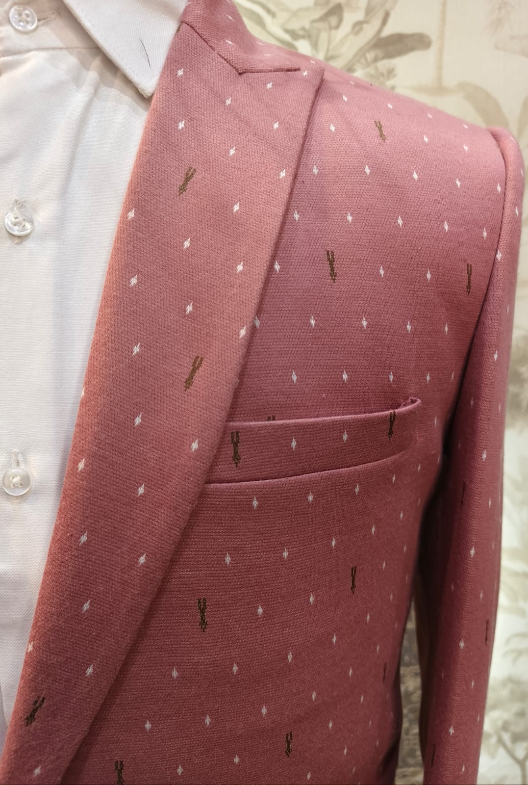 World is Yours Textured Blazer -pink | Waak
